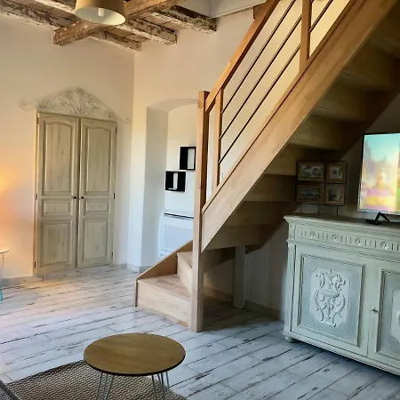 De Charme Apartment